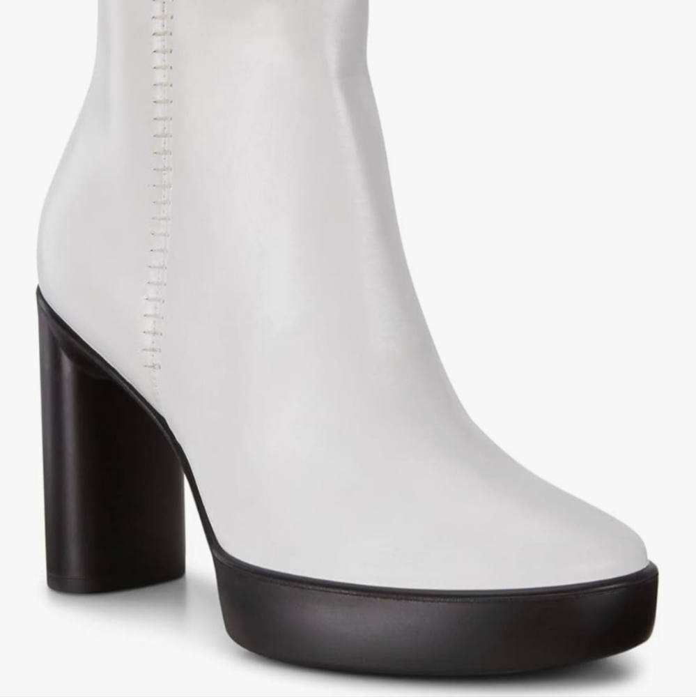 Ecco Women White Leather Platform Block Heel  Ankle Boots Size 39